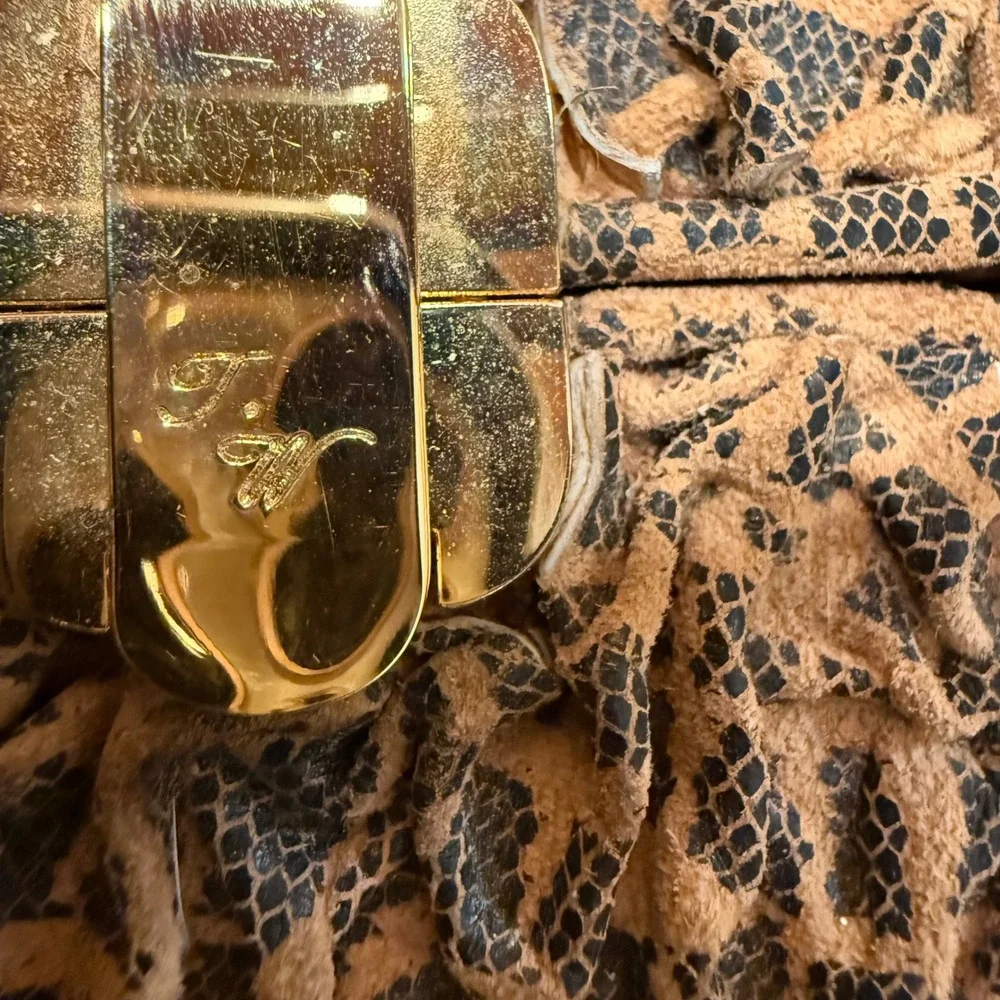 New Timmy Woods Beverly Hills Collectible Art Handmade Acacia Wood Purse Handbag